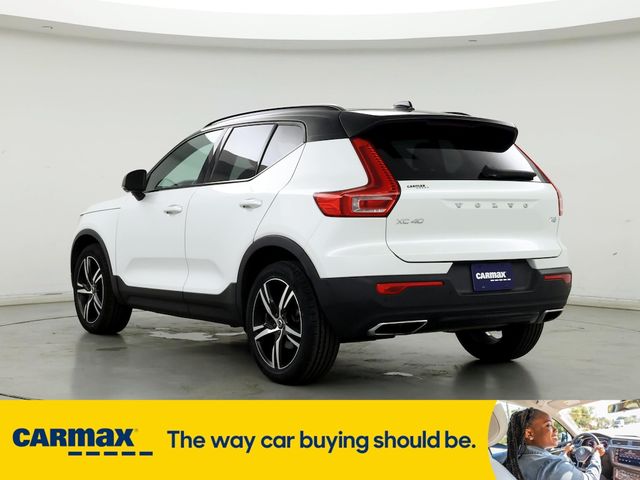 2019 Volvo XC40 R-Design