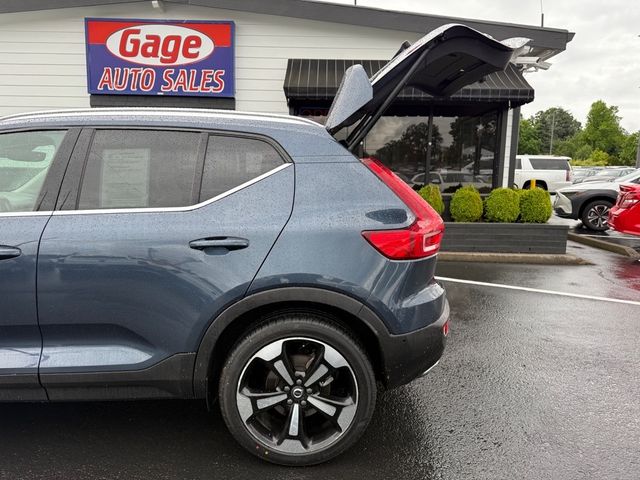 2019 Volvo XC40 Inscription