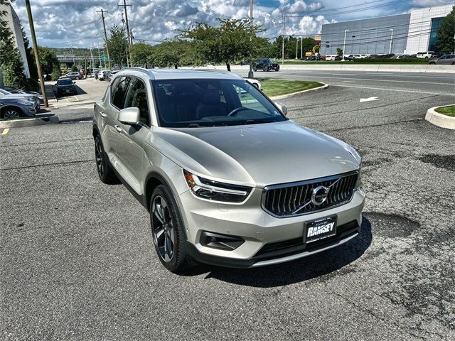 2019 Volvo XC40 Inscription