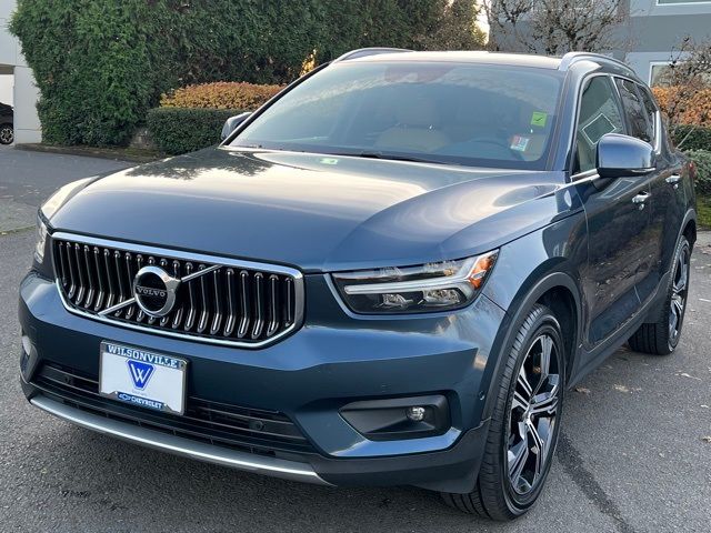 2019 Volvo XC40 Inscription