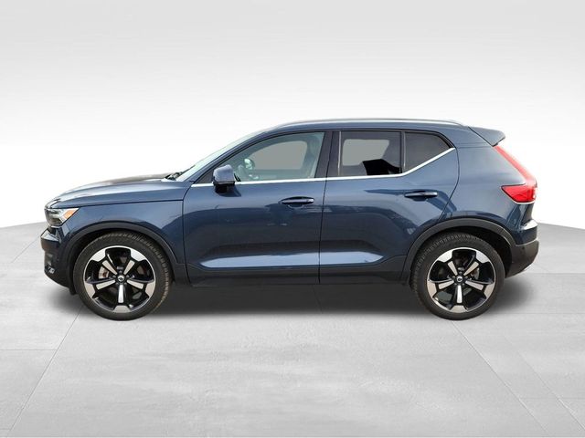 2019 Volvo XC40 Inscription