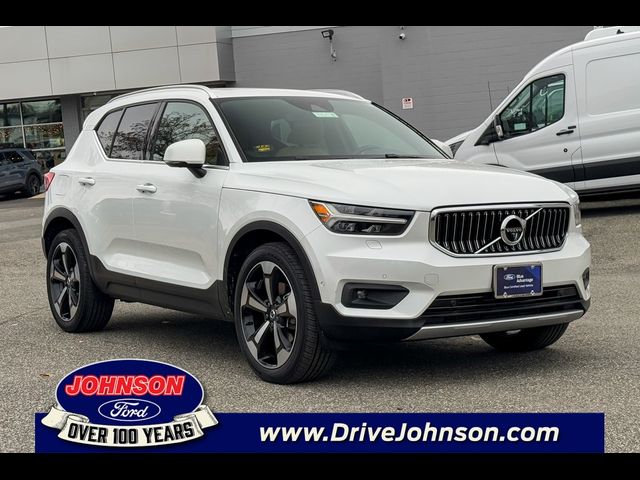 2019 Volvo XC40 Inscription