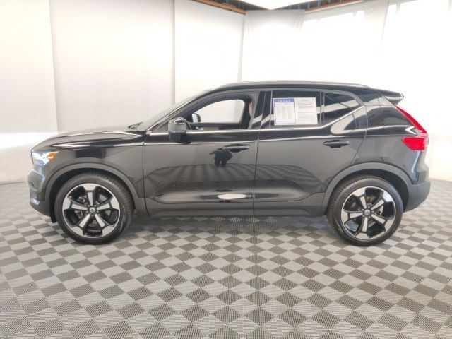 2019 Volvo XC40 Inscription