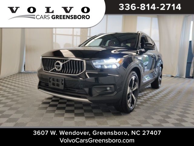 2019 Volvo XC40 Inscription