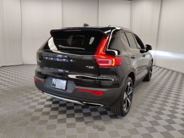 2019 Volvo XC40 Inscription