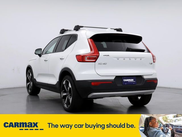 2019 Volvo XC40 Momentum