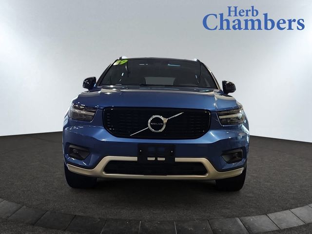 2019 Volvo XC40 R-Design