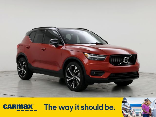 2019 Volvo XC40 R-Design