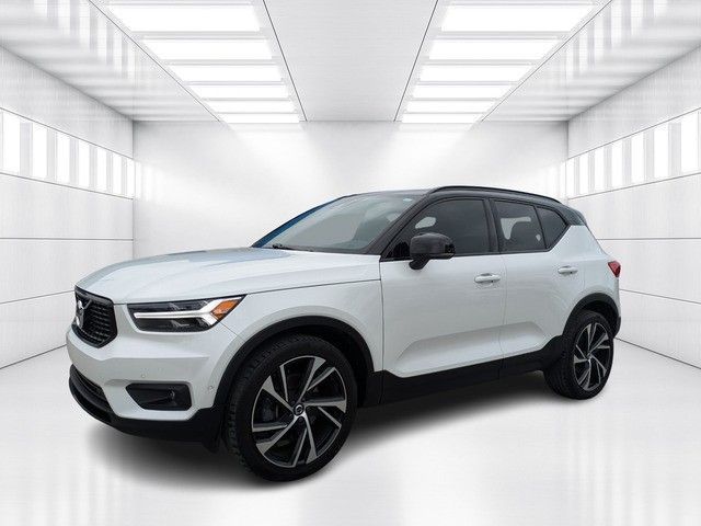 2019 Volvo XC40 R-Design