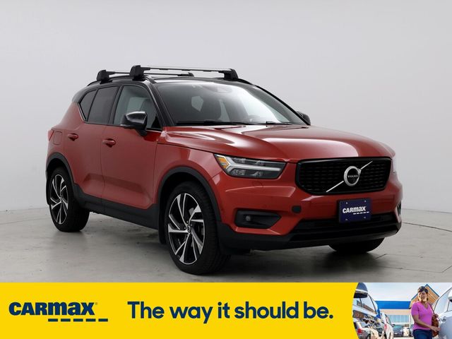 2019 Volvo XC40 R-Design