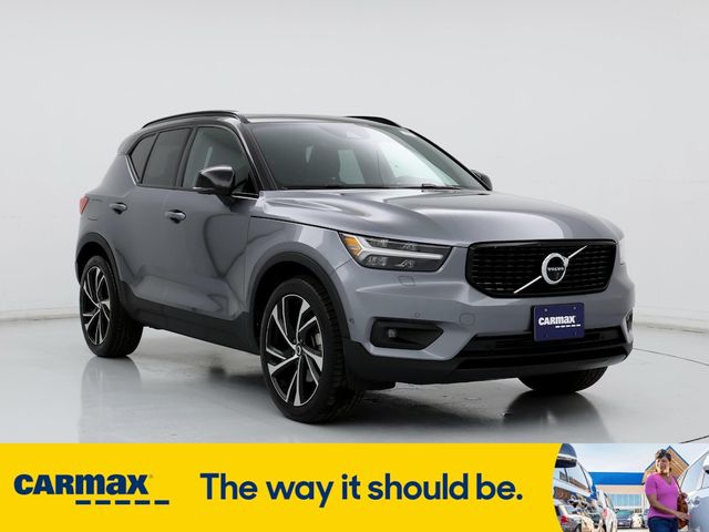 2019 Volvo XC40 R-Design