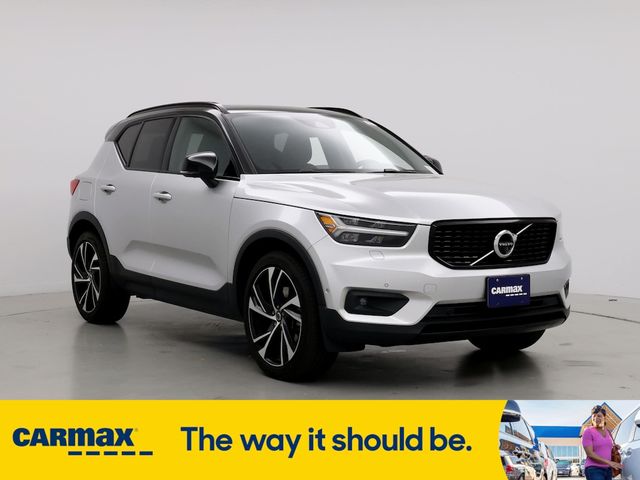 2019 Volvo XC40 R-Design