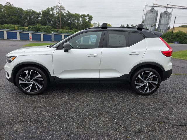 2019 Volvo XC40 R-Design