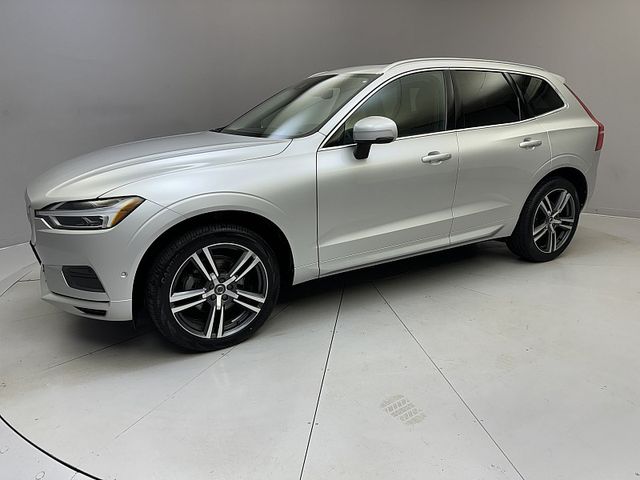 2019 Volvo XC60 Momentum