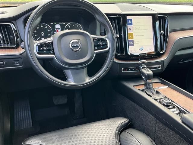 2019 Volvo XC60 Inscription