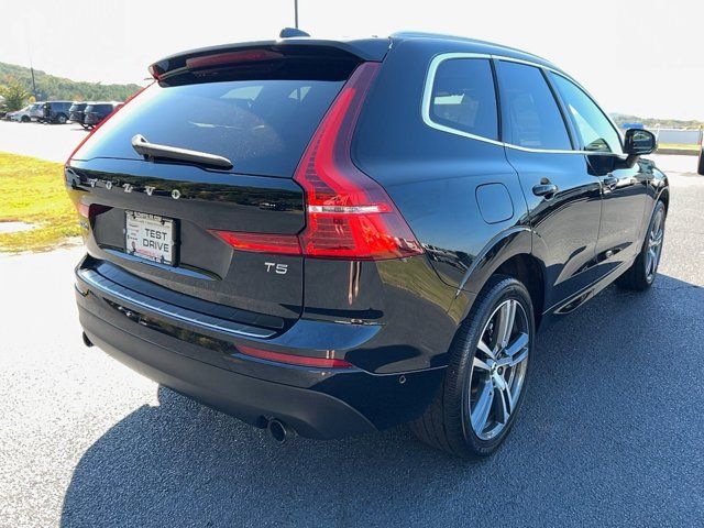 2019 Volvo XC60 Momentum