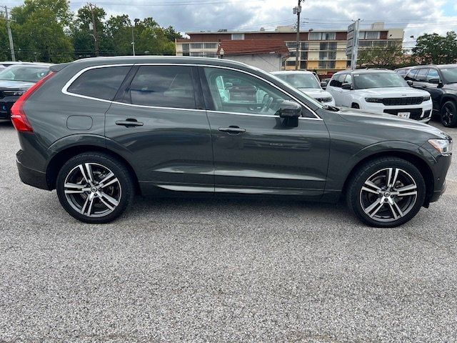 2019 Volvo XC60 Momentum