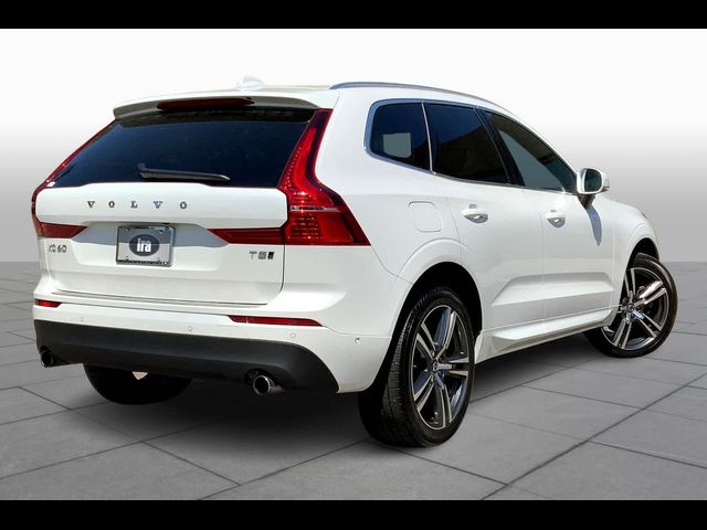 2019 Volvo XC60 Momentum