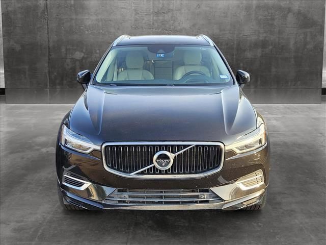 2019 Volvo XC60 Momentum