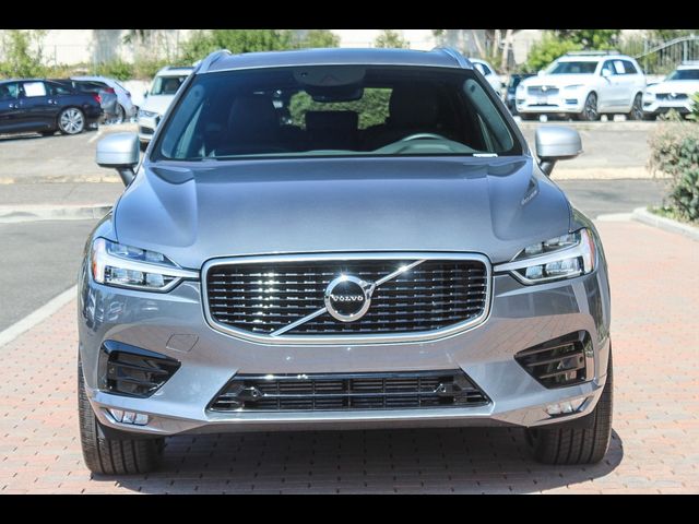 2019 Volvo XC60 R-Design