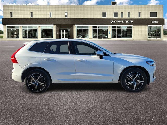 2019 Volvo XC60 R-Design