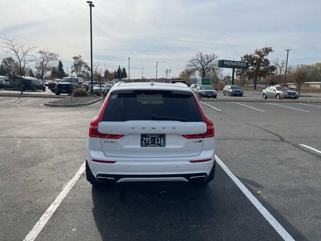 2019 Volvo XC60 R-Design