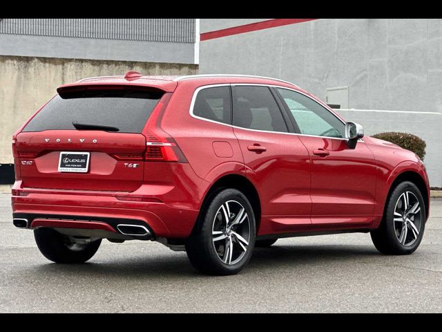 2019 Volvo XC60 R-Design