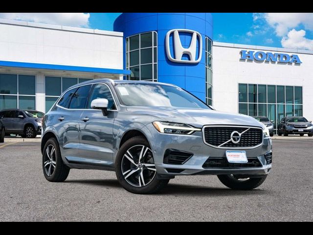 2019 Volvo XC60 R-Design