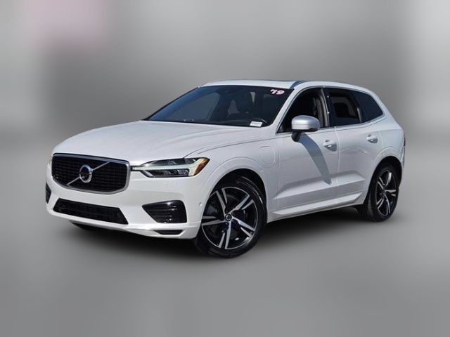 2019 Volvo XC60 R-Design