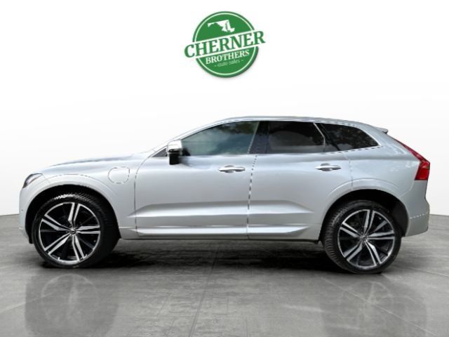 2019 Volvo XC60 R-Design