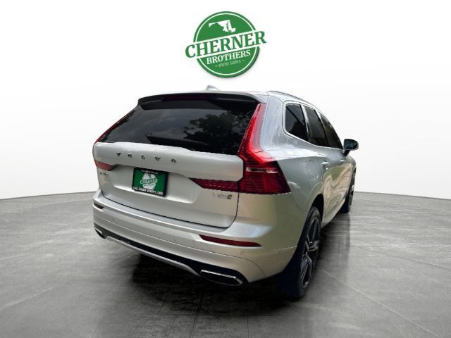 2019 Volvo XC60 R-Design