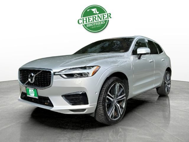 2019 Volvo XC60 R-Design