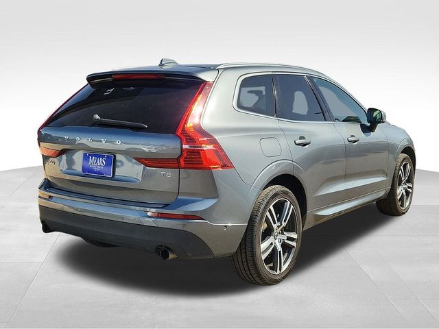 2019 Volvo XC60 Momentum