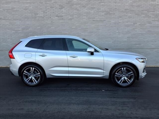 2019 Volvo XC60 Momentum