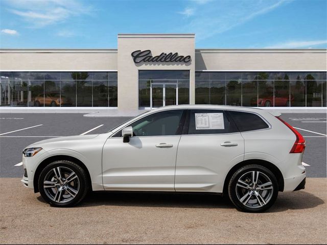 2019 Volvo XC60 Momentum