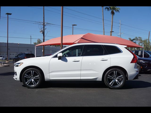 2019 Volvo XC60 Momentum