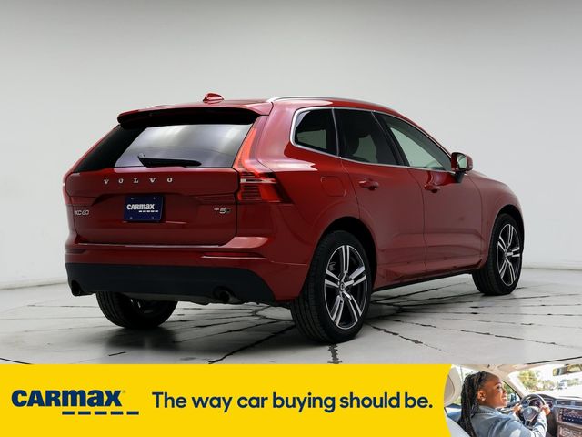 2019 Volvo XC60 Momentum