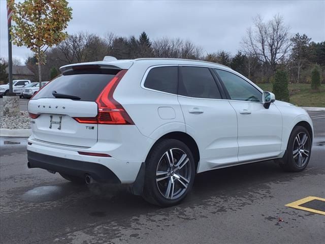 2019 Volvo XC60 Momentum