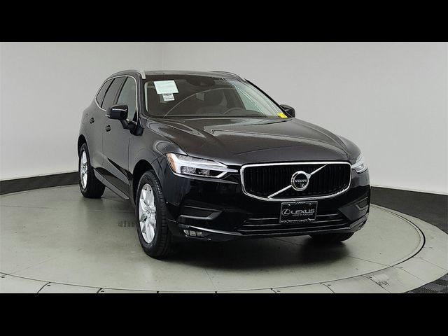 2019 Volvo XC60 Momentum