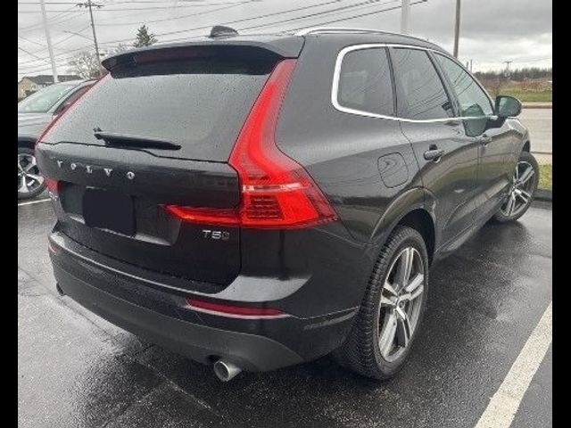 2019 Volvo XC60 Momentum