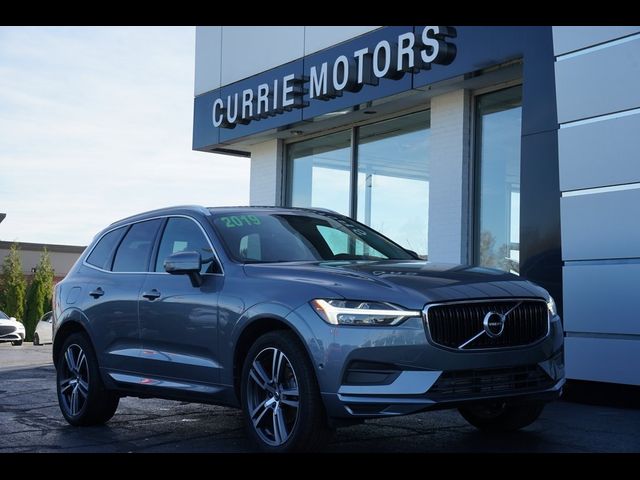 2019 Volvo XC60 Momentum