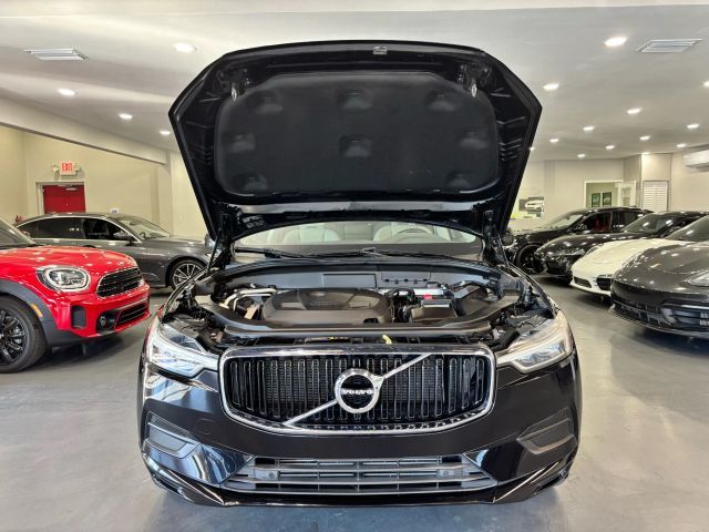 2019 Volvo XC60 Momentum