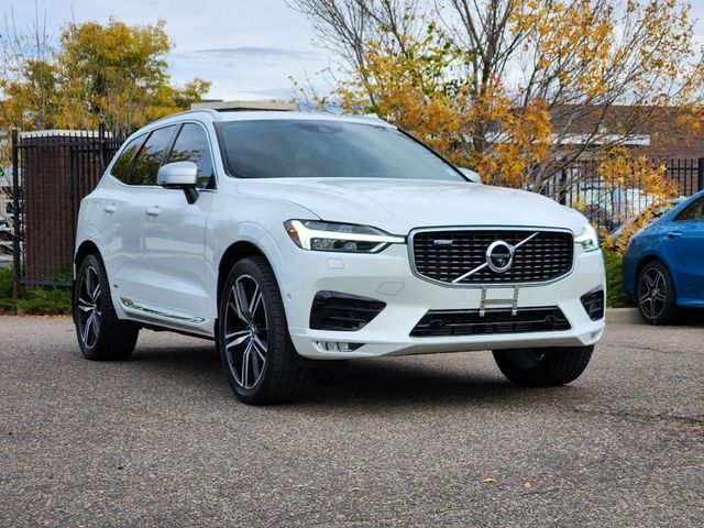 2019 Volvo XC60 R-Design