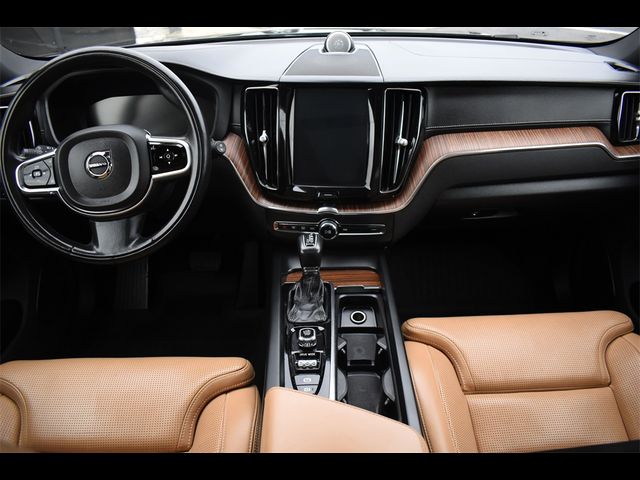 2019 Volvo XC60 Inscription