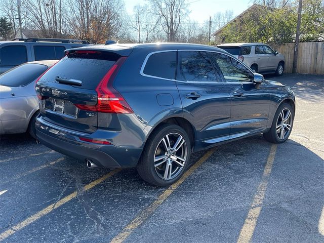 2019 Volvo XC60 Momentum