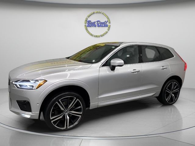 2019 Volvo XC60 R-Design