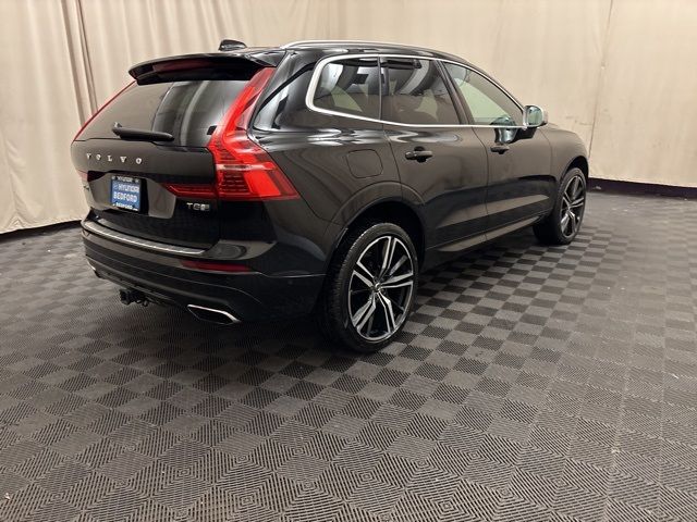 2019 Volvo XC60 R-Design