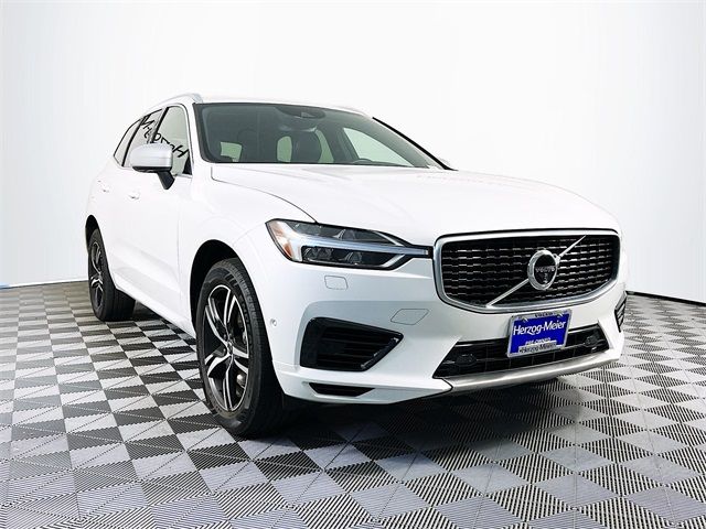 2019 Volvo XC60 R-Design