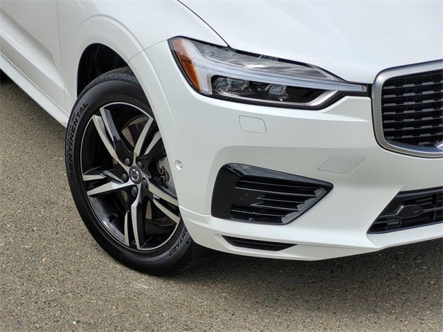 2019 Volvo XC60 R-Design