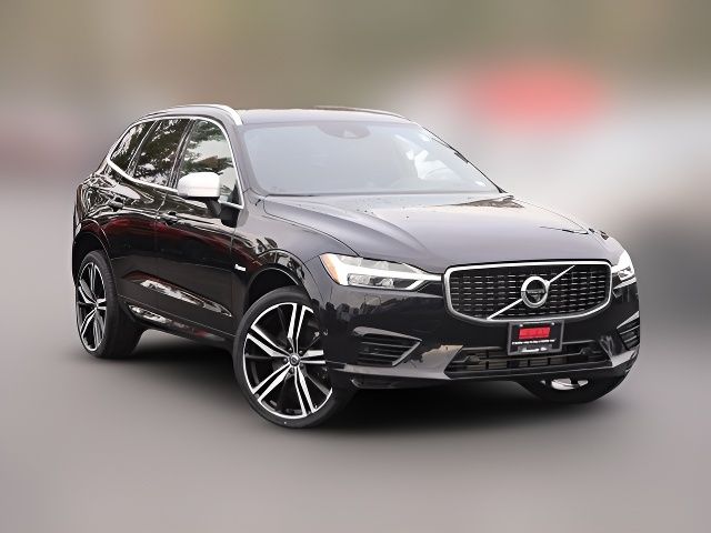 2019 Volvo XC60 R-Design